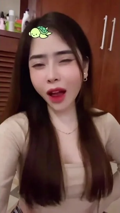 Phốt cưới nhầm em phò vú to